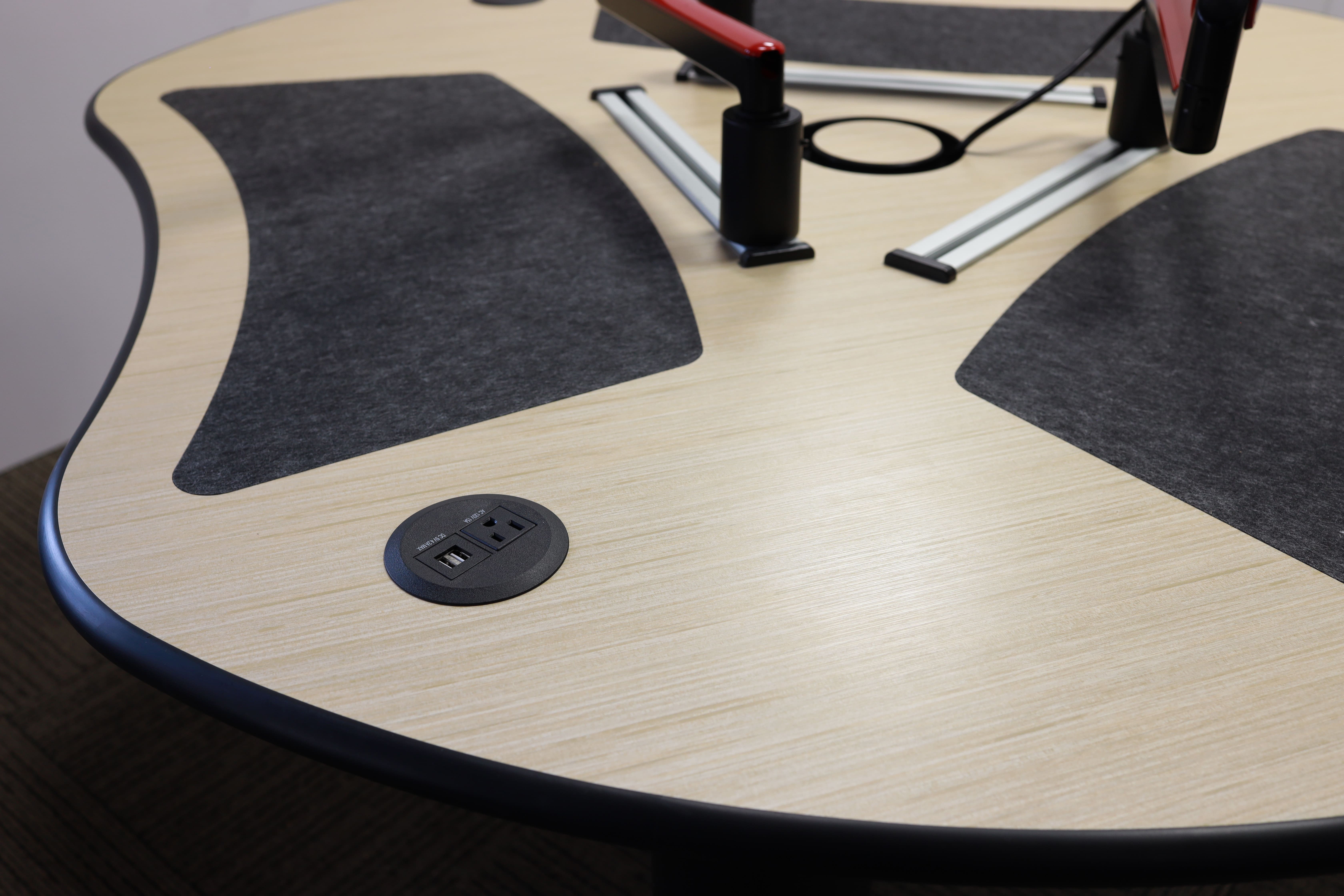 Podcast Table - Image 12
